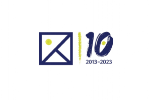 Logo conmemorativo del 10º aniversario, empresa colaboradora en prácticas profesionales del ciclo TSEAS de FP Superior UFV.
